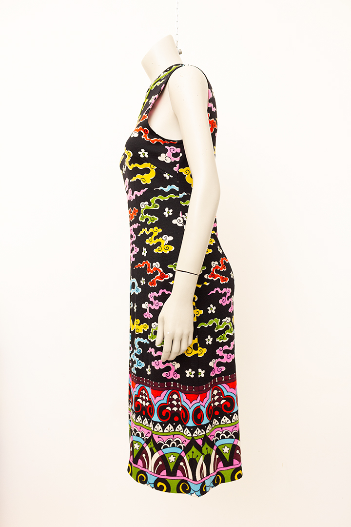 Vintage zwarte jurk met gekleurde wolkjesprint Marshall Field & Company Amerika