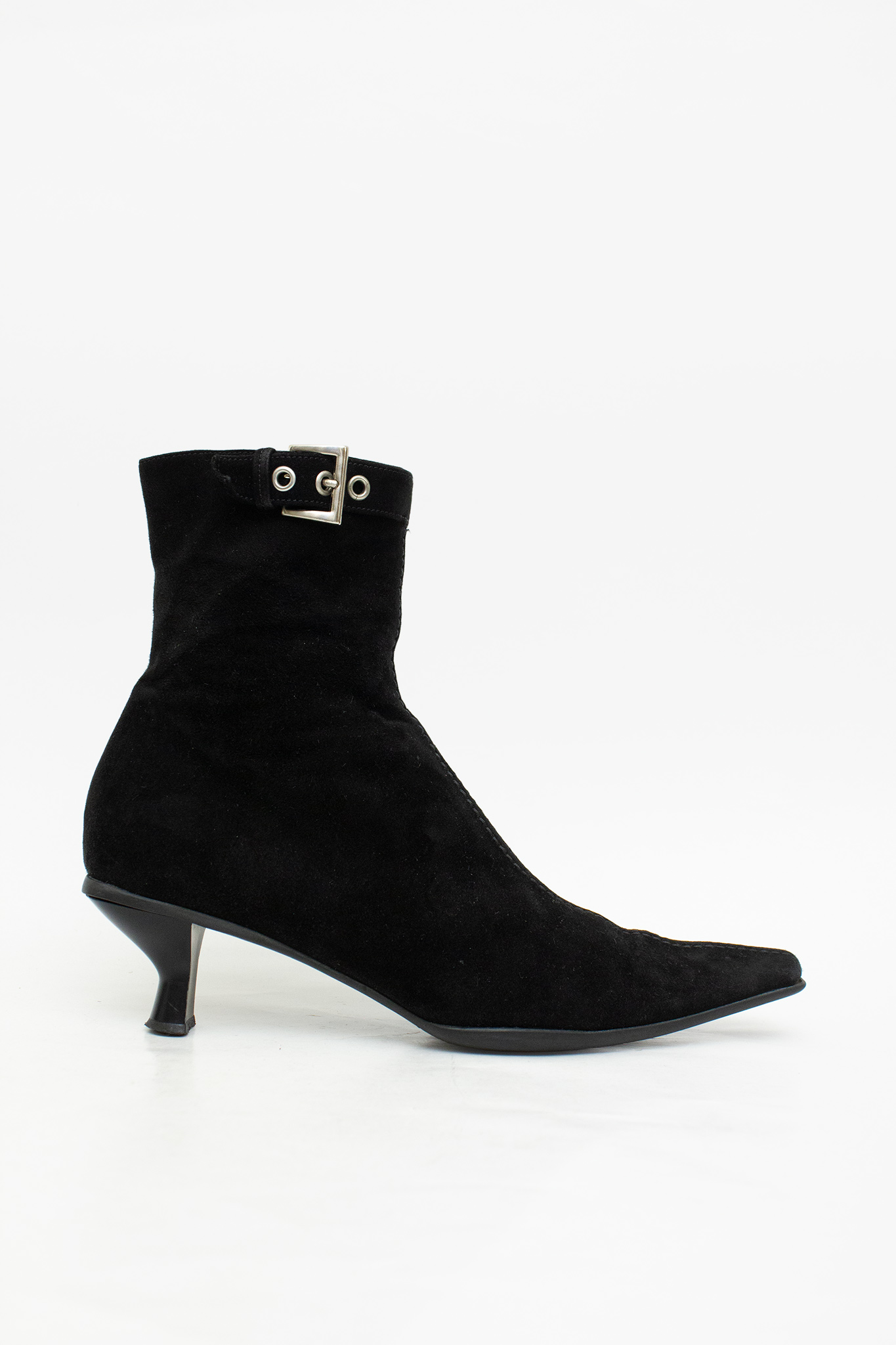 Y2K zwarte suède Prada enkellaarsjes