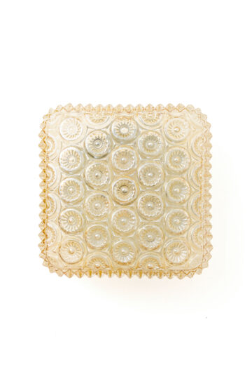 Zalmroze glazen plafonnière met bloemenreliëf vintage