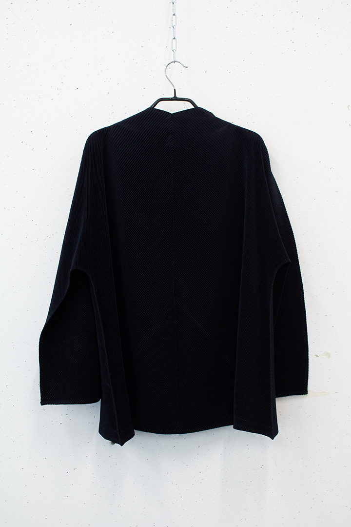 Zwarte Issey Miyake SS11 overslag blouse met lange mouwen (Dai Fujiwara)