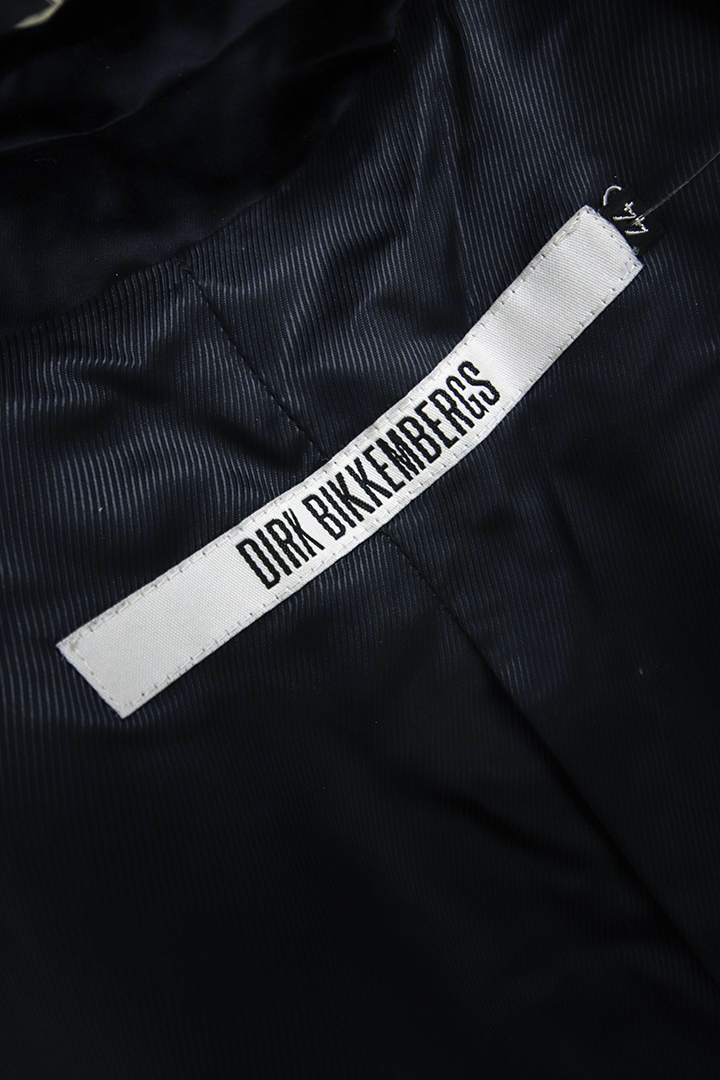 Zwarte vintage satijnen blazer met puntig revers Dirk Bikkembergs