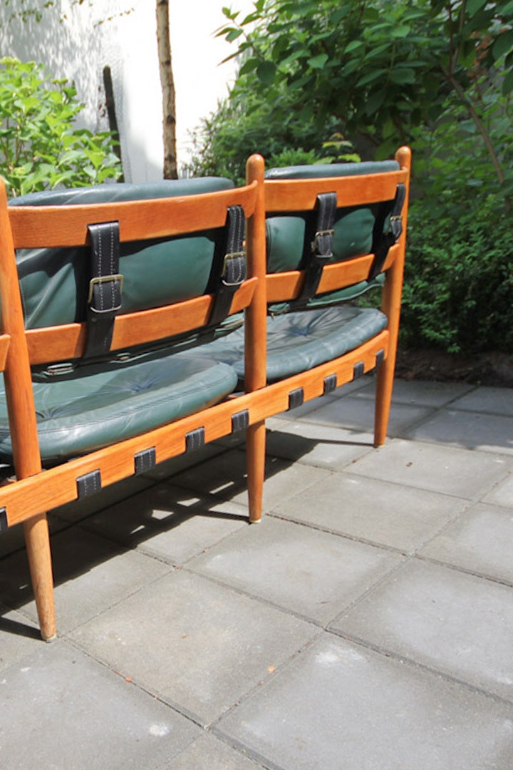 arne-norell-coja-donkergroen-leren-bank