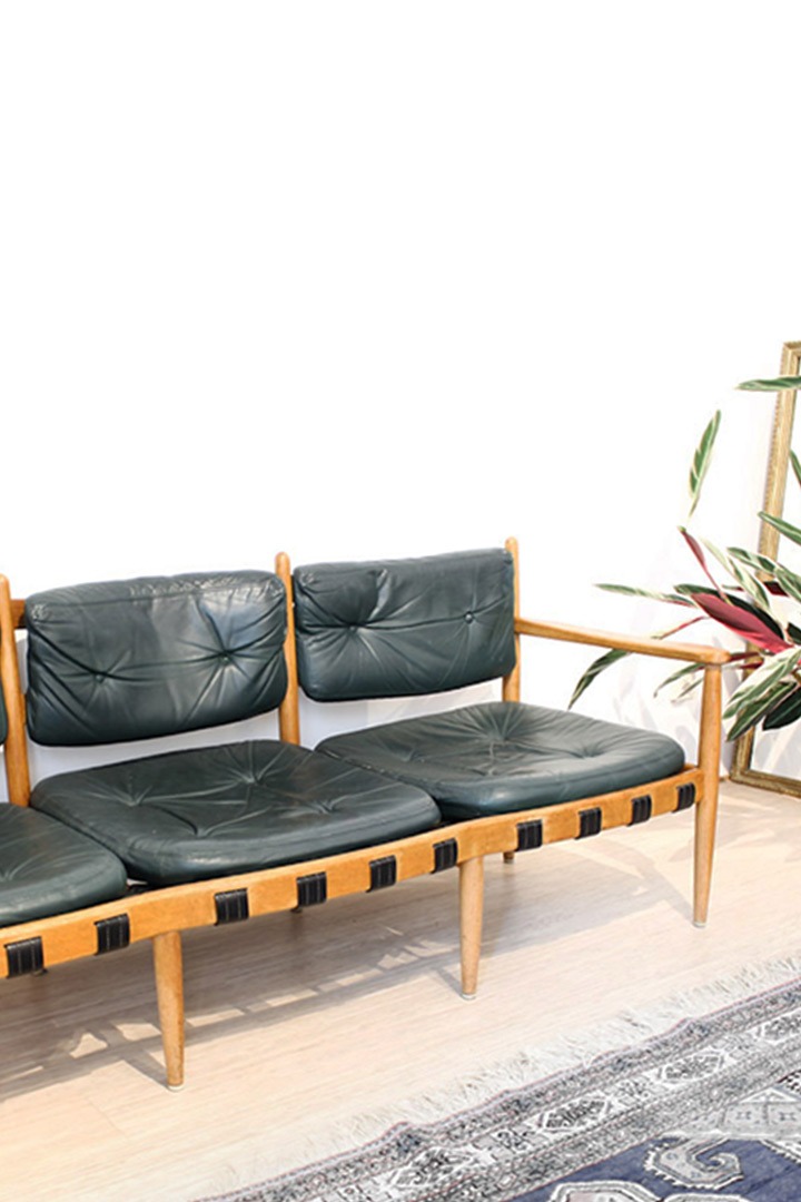 arne-norell-coja-donkergroen-leren-bank