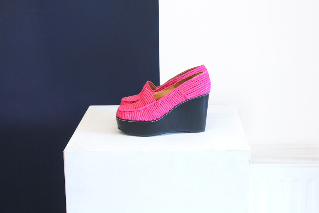 Roze raffia wedges met plateauzool van Carven by Robert Clergerie maat 36