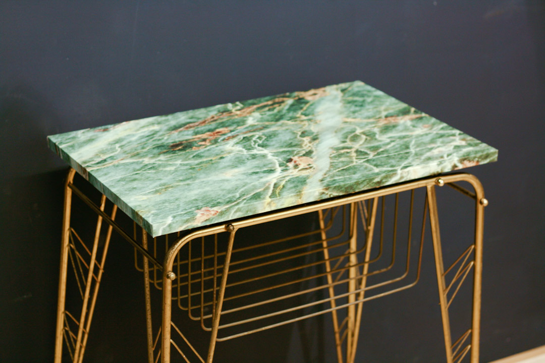 Franse Art Deco bijzettafel groen marmer look