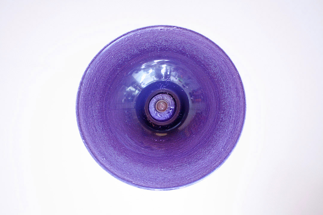 Vintage paarse heksenhoed lamp