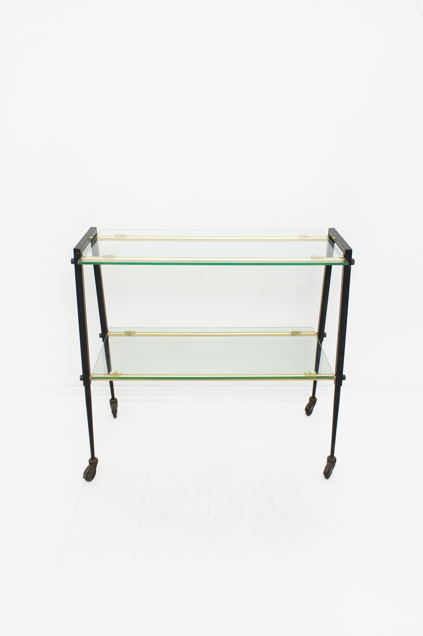 Vintage Franse barcart/ serveerwagen met metalen frame en glasplaten