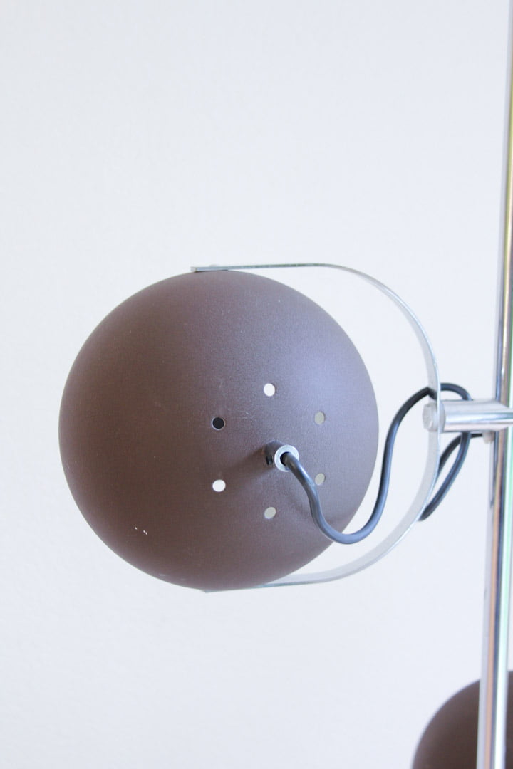 vintage bollenlamp Herda bruin